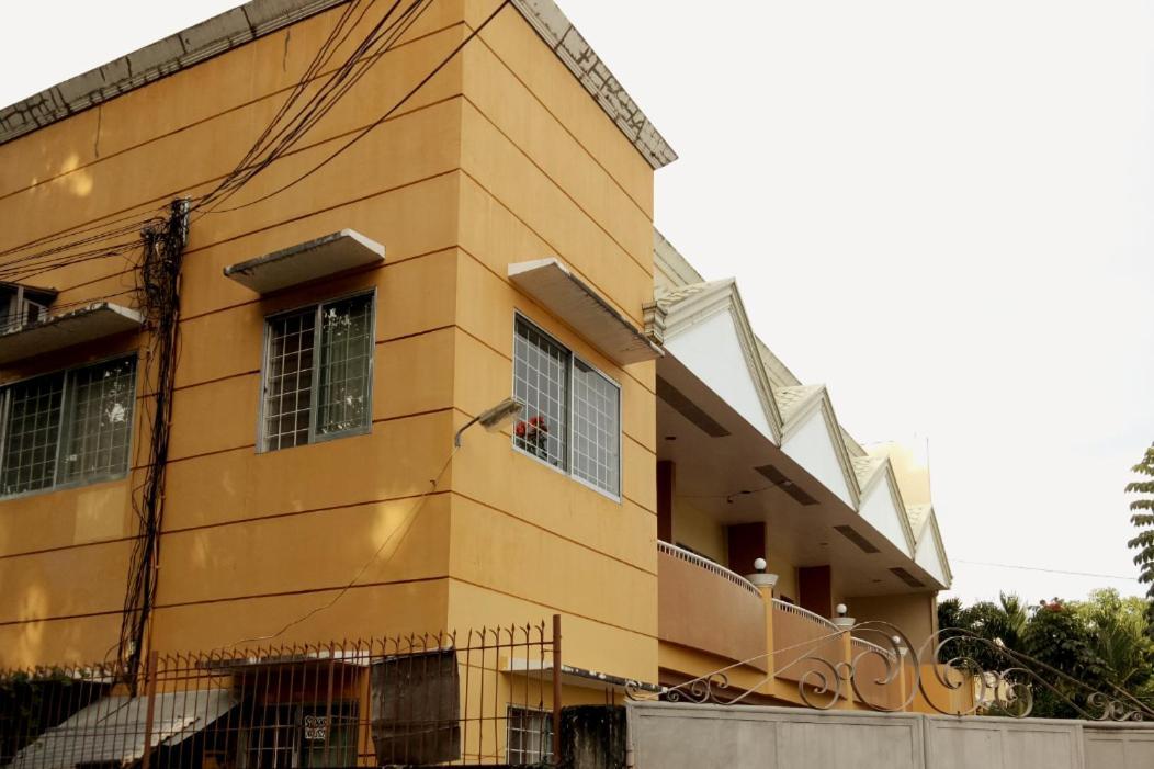 Violin Mountain Apartman Dumaguete City Kültér fotó
